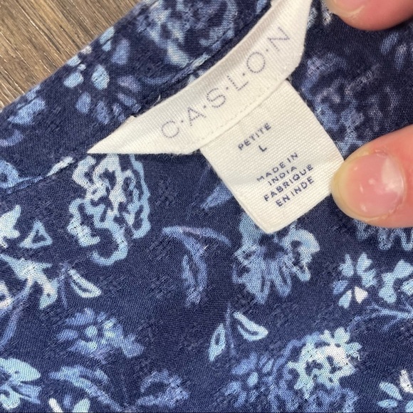 Caslon Floral Blouse - Picture 5 of 9